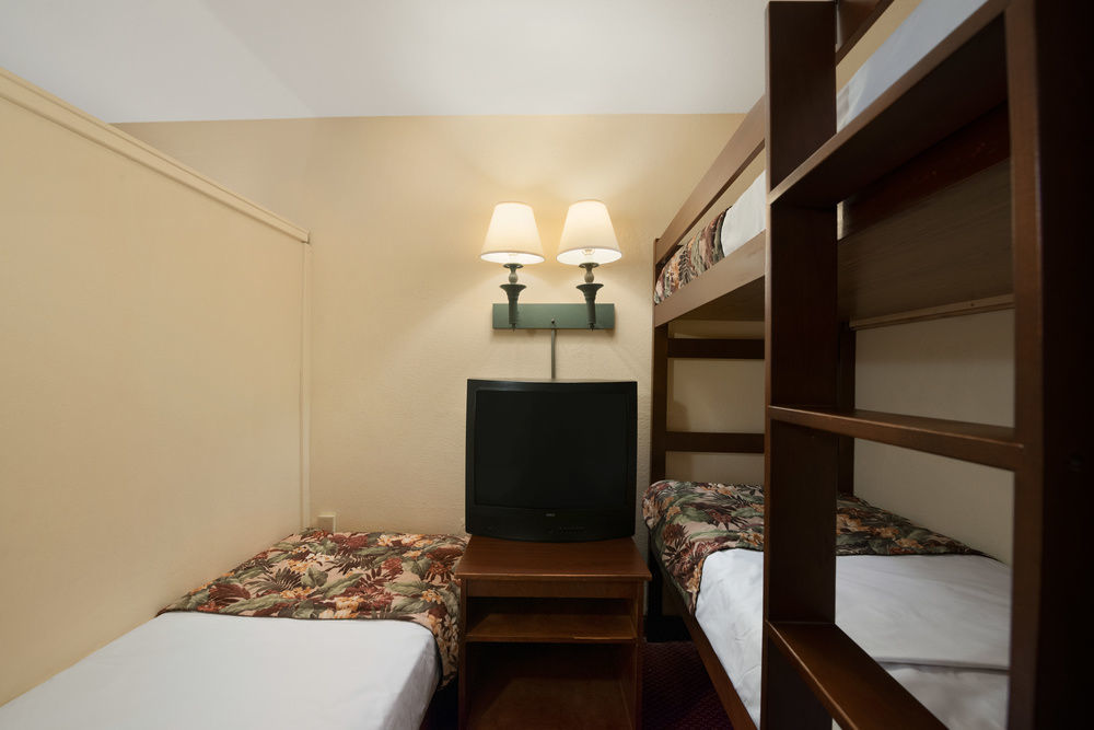 เบย์มอนต์ บาย วินด์แฮม เซลิเบรชั่น Hotel คิสซิมมี ภายนอก รูปภาพ